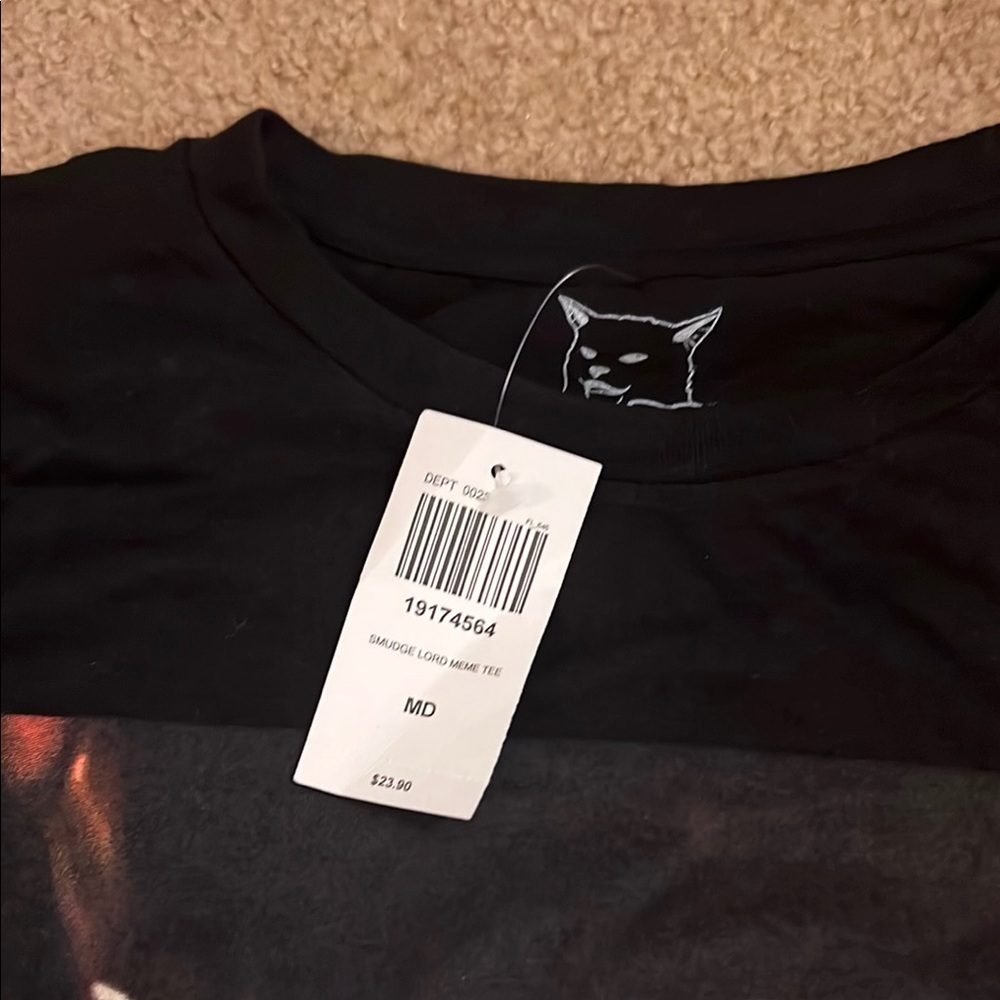 Black Cat Meme T-Shirt - Picture 2 of 3
